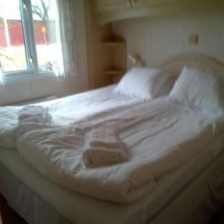 Drottning Oedas Boende Bed & Breakfast Degerhamn Exterior foto